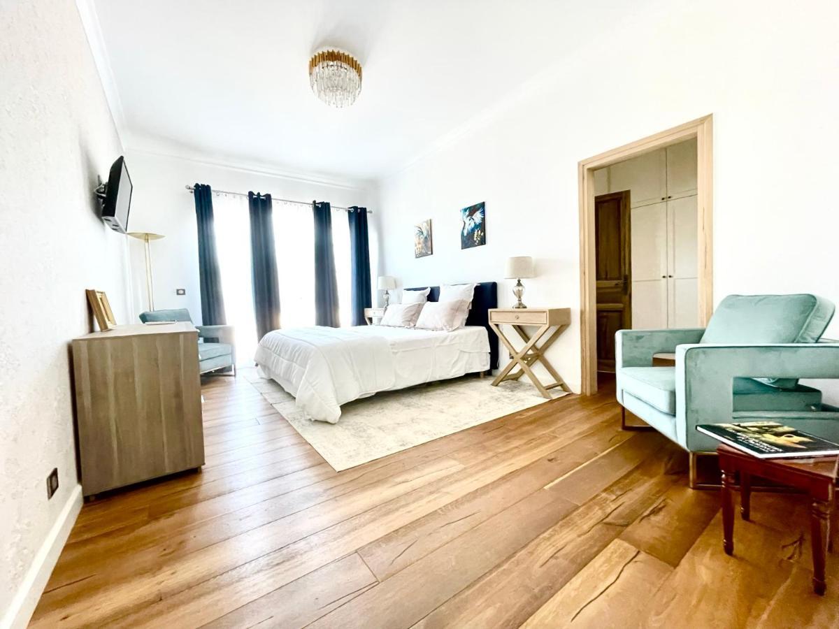 La Soleillade Aixoise Bed & Breakfast Aix-en-Provence Room photo